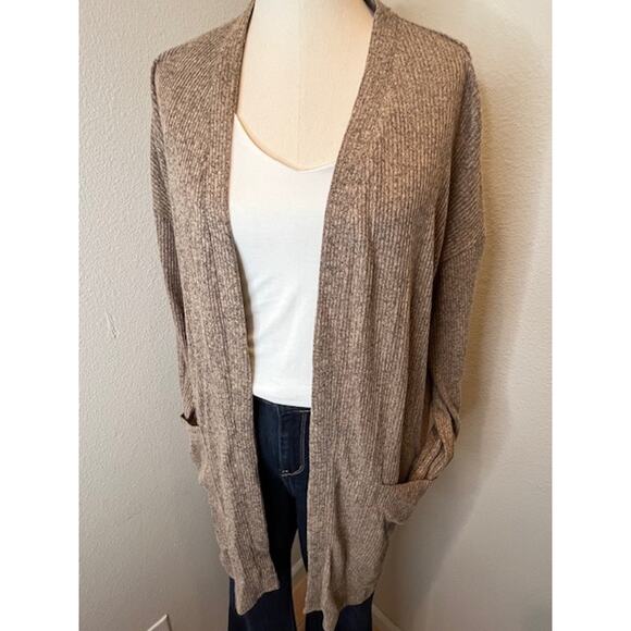 Brown Cardigan in Size Large Soft Comfortable Great for Layering - Picture 3 of 3